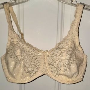 Playtex Secrets Bra ~ 40C